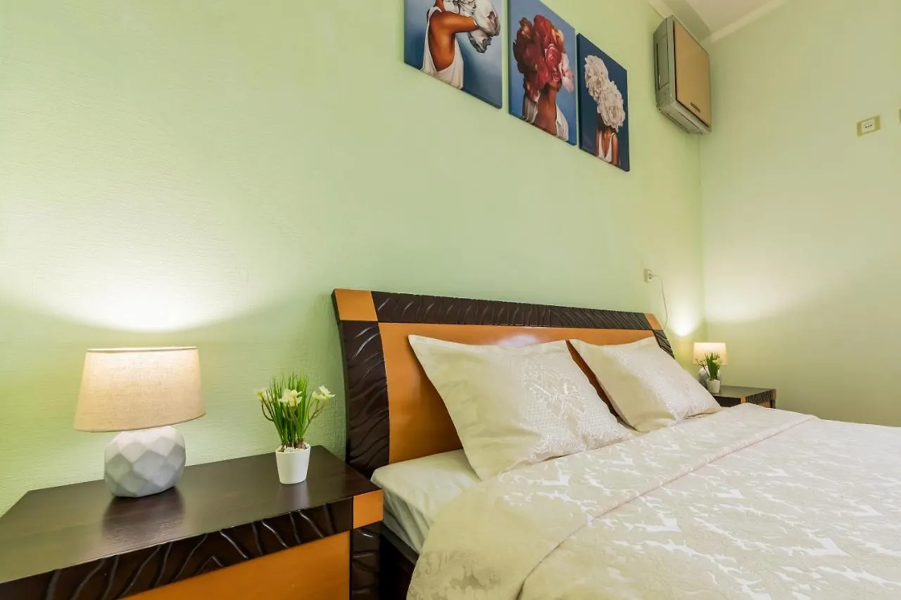2К Квартира У Новому Будинку, Печерськ Kyiv Apartment